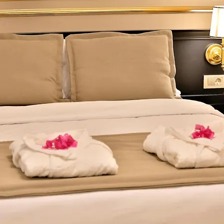 Reo 4* أنطاليا