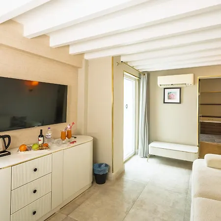Hotel Reo 4*
